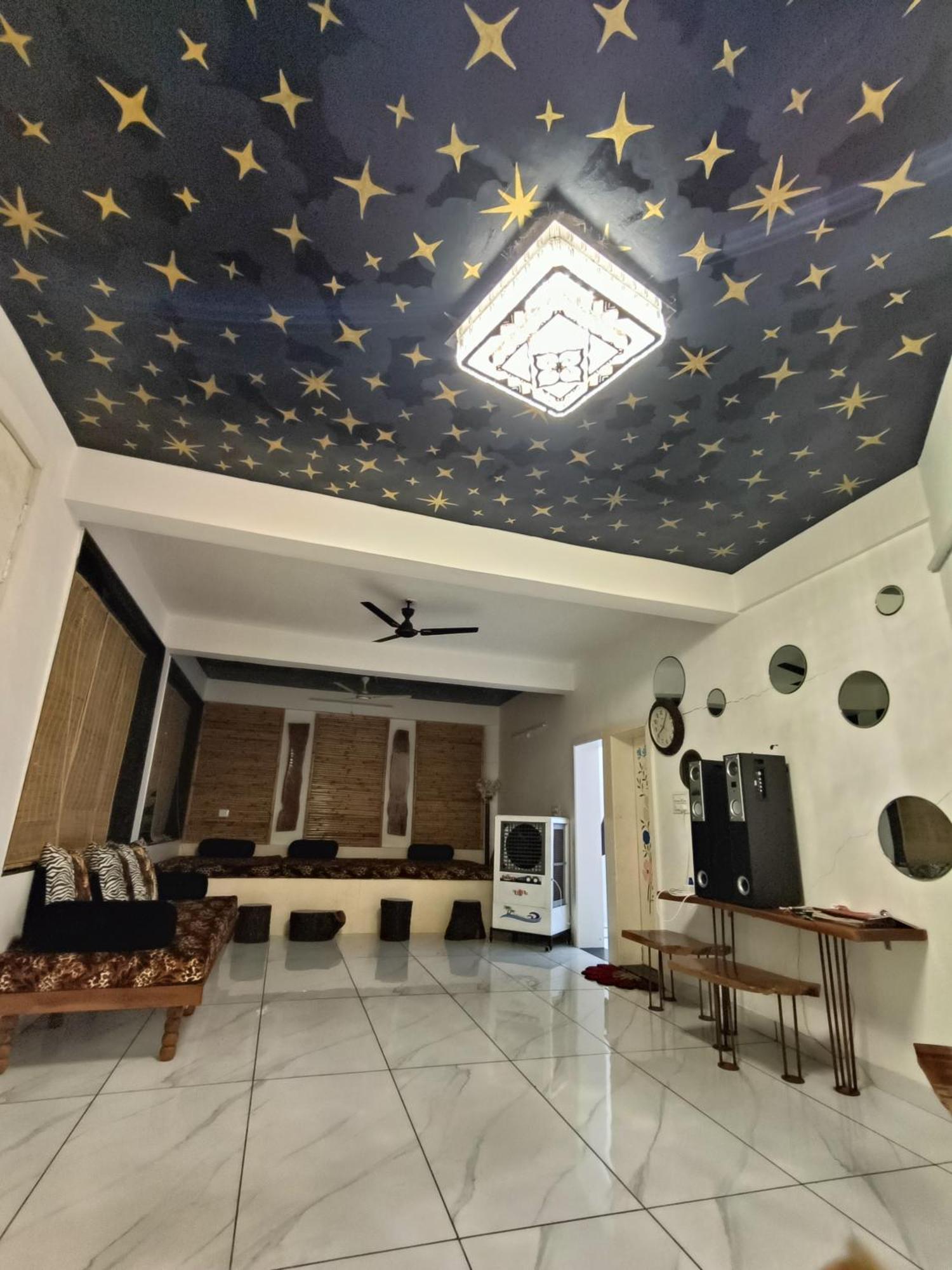 Leopard Farmhouse Mhow Luaran gambar