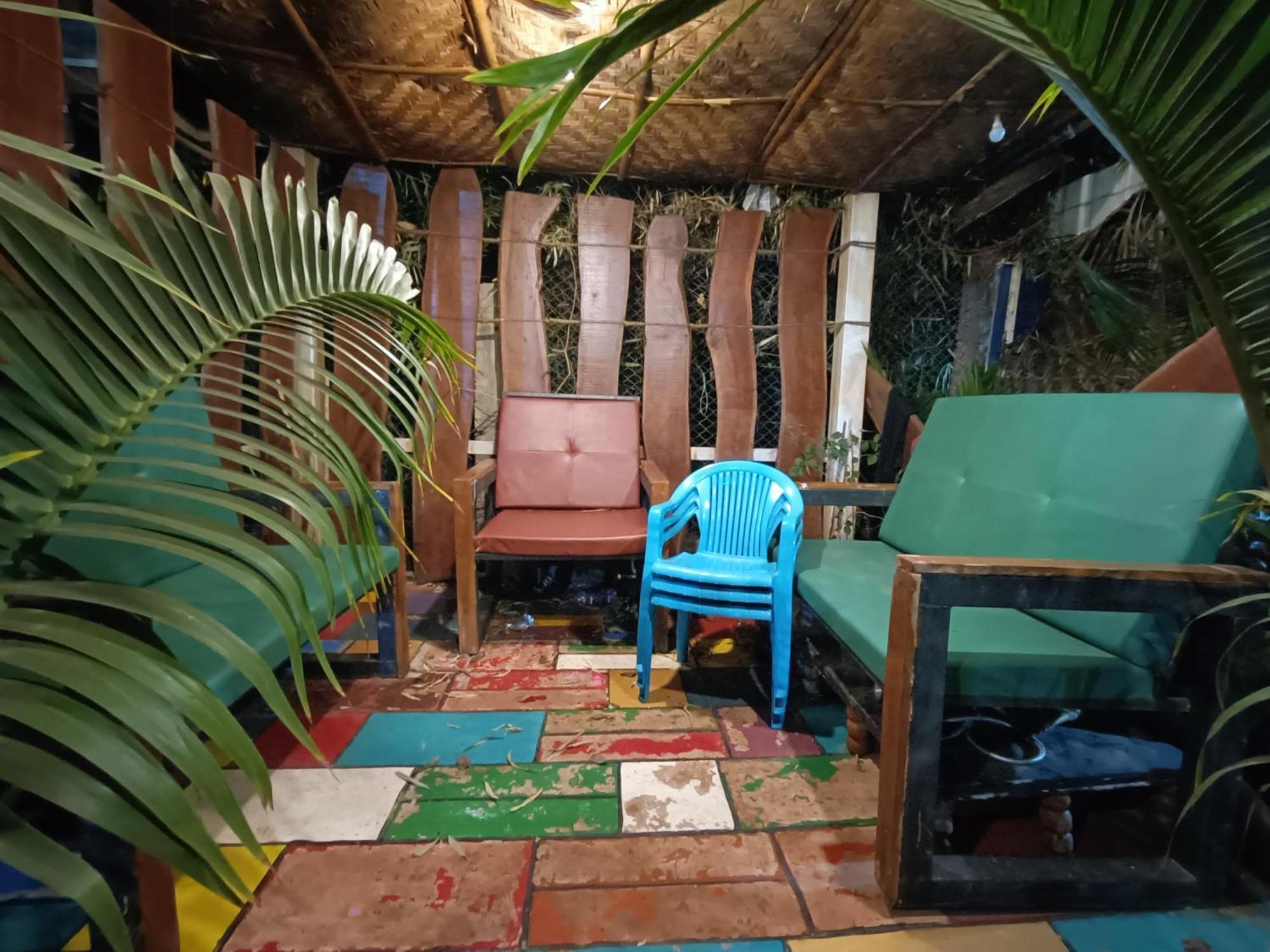 Leopard Farmhouse Mhow Luaran gambar