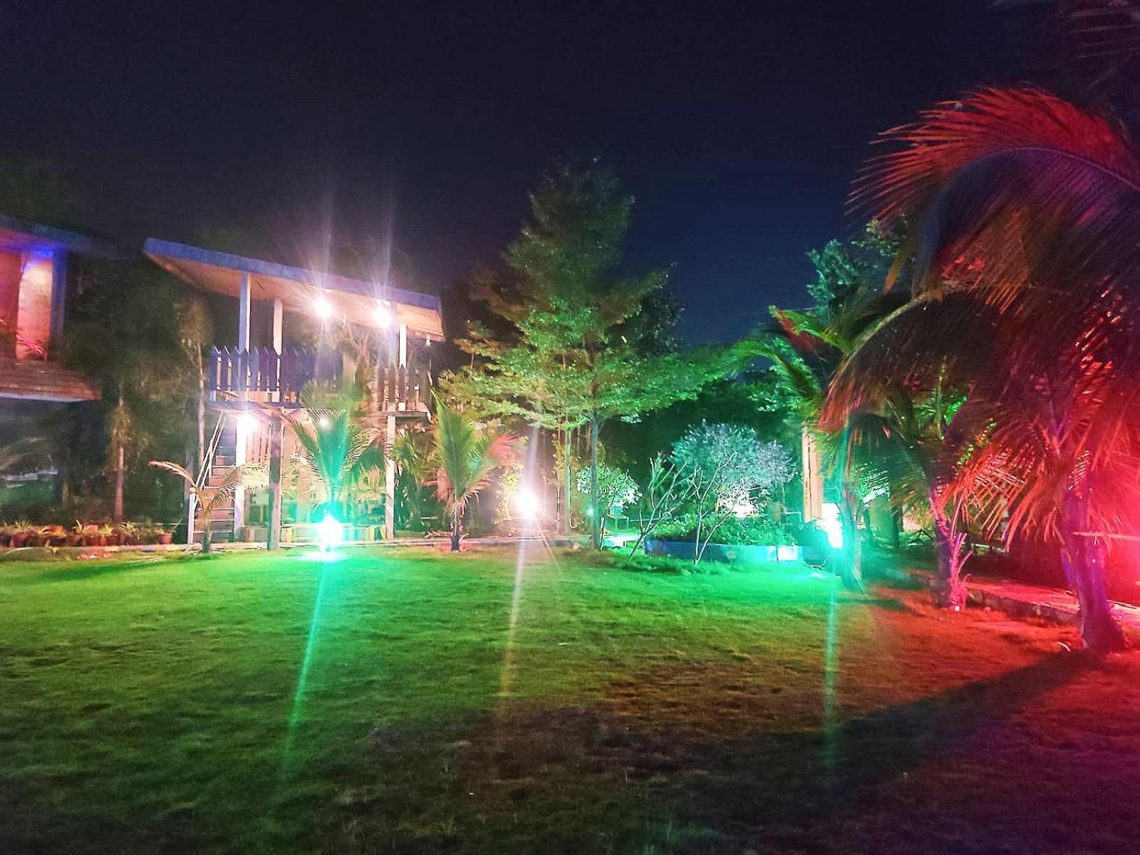 Leopard Farmhouse Mhow Luaran gambar