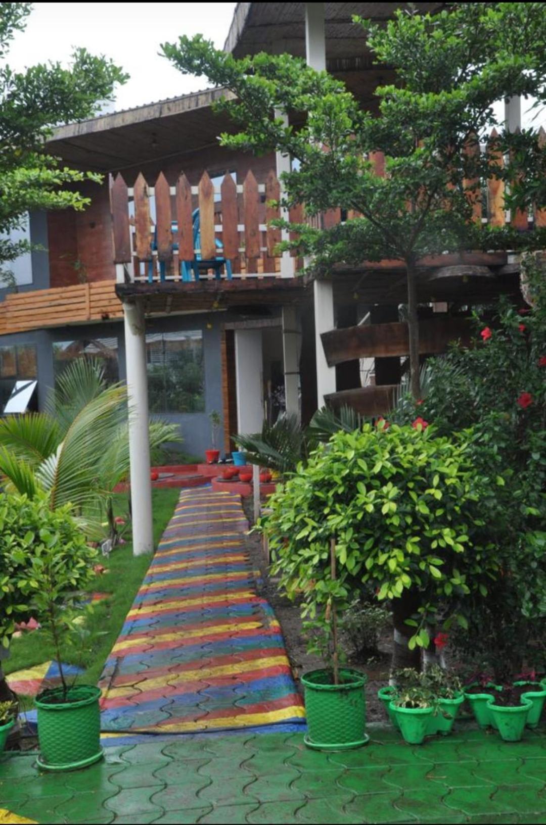 Leopard Farmhouse Mhow Luaran gambar